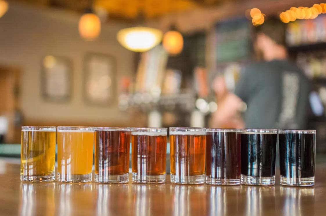 Appleton Beer Factory brewery and brew pub restaurant bar flights